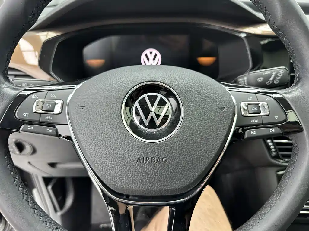 Volkswagen Tharu 2023 — фото 14