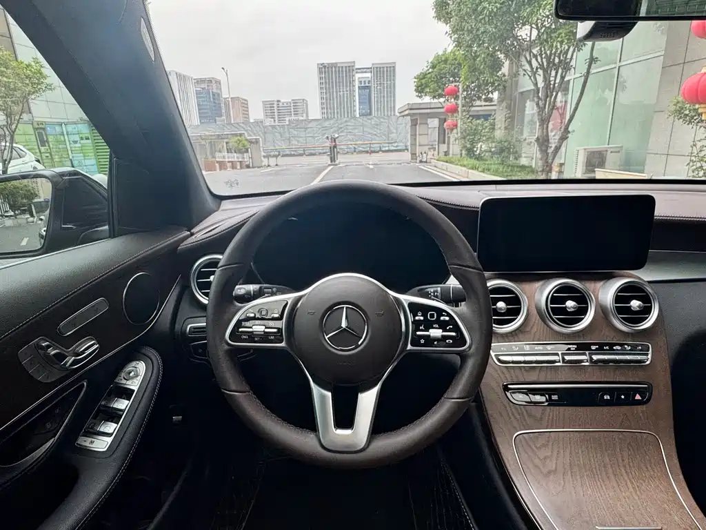 Mercedes-Benz GLC 2023 — фото 22