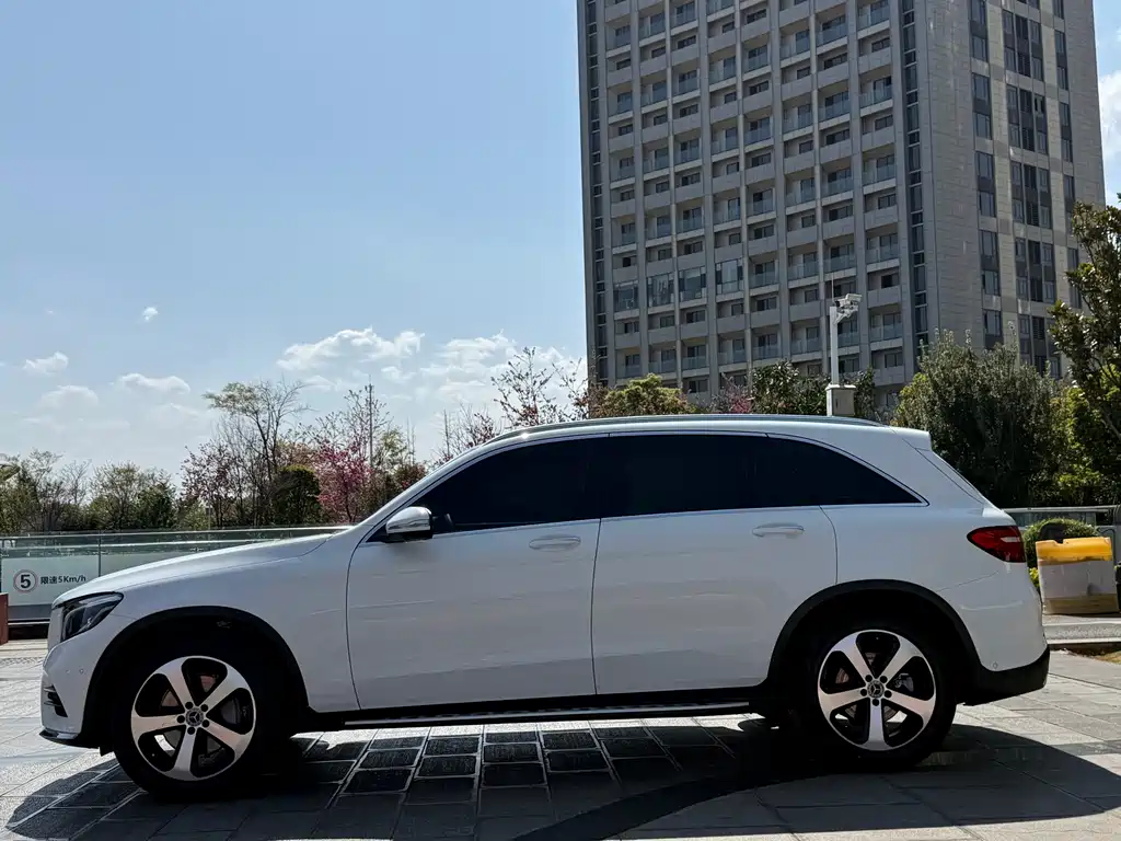 Mercedes-Benz GLC 2019