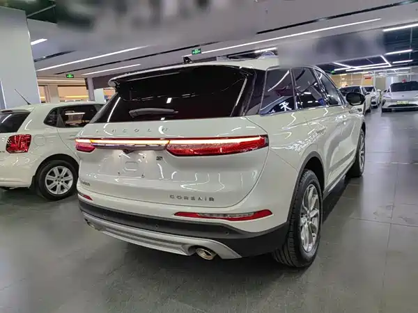 Lincoln Corsair 2021