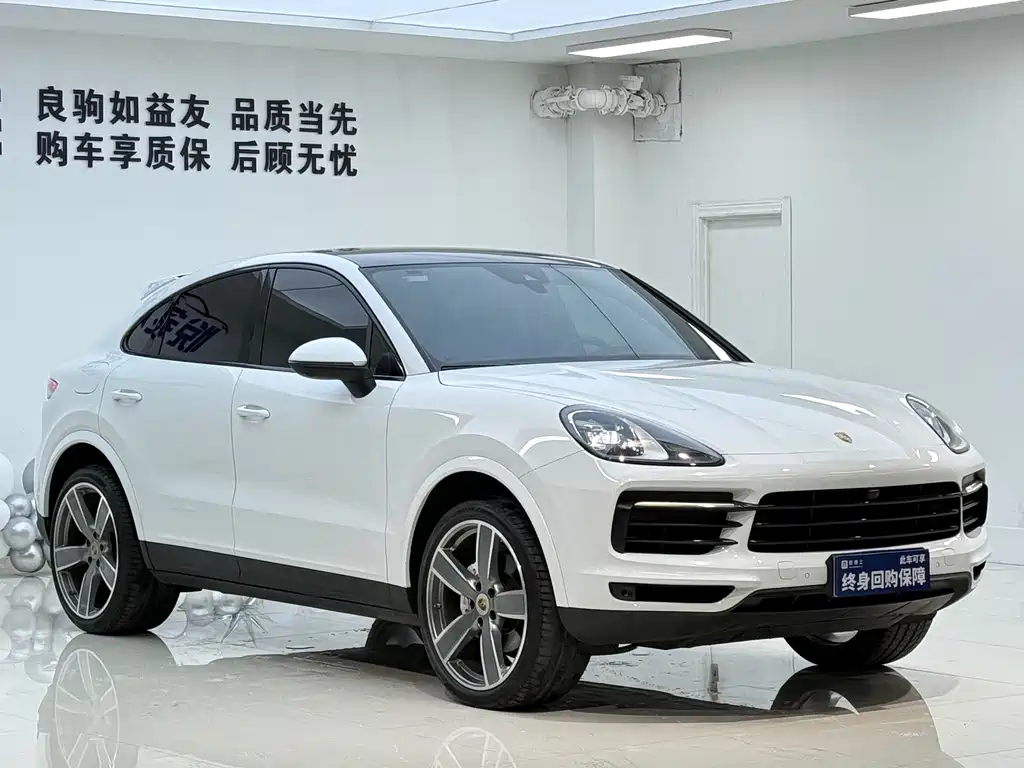 Porsche Cayenne 2021 — фото 3