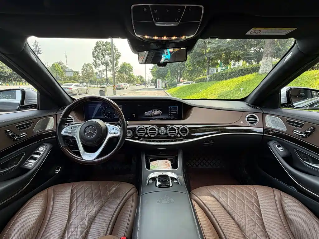 Mercedes-Benz Maybach S-Class 2018 — фото 13