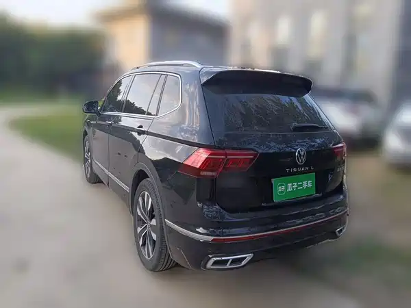 Volkswagen Tiguan L 2022