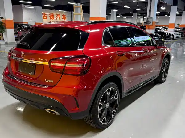 Mercedes-Benz GLA 2019