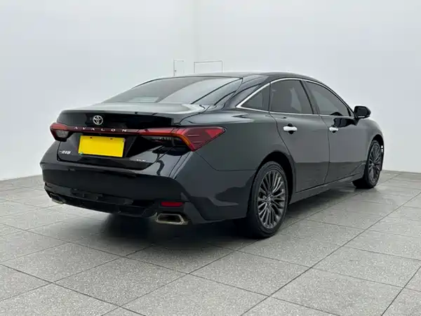Toyota Avalon 2022
