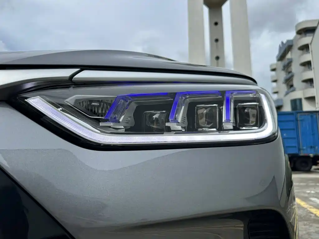BYD Song PLUS New Energy 2021 — фото 16
