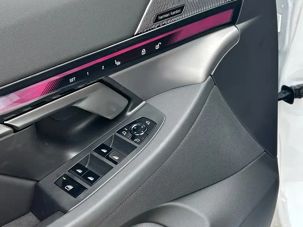BMW 5 Series 2024