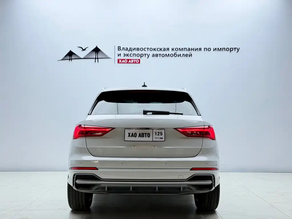 Audi Q3 2022 — фото 5