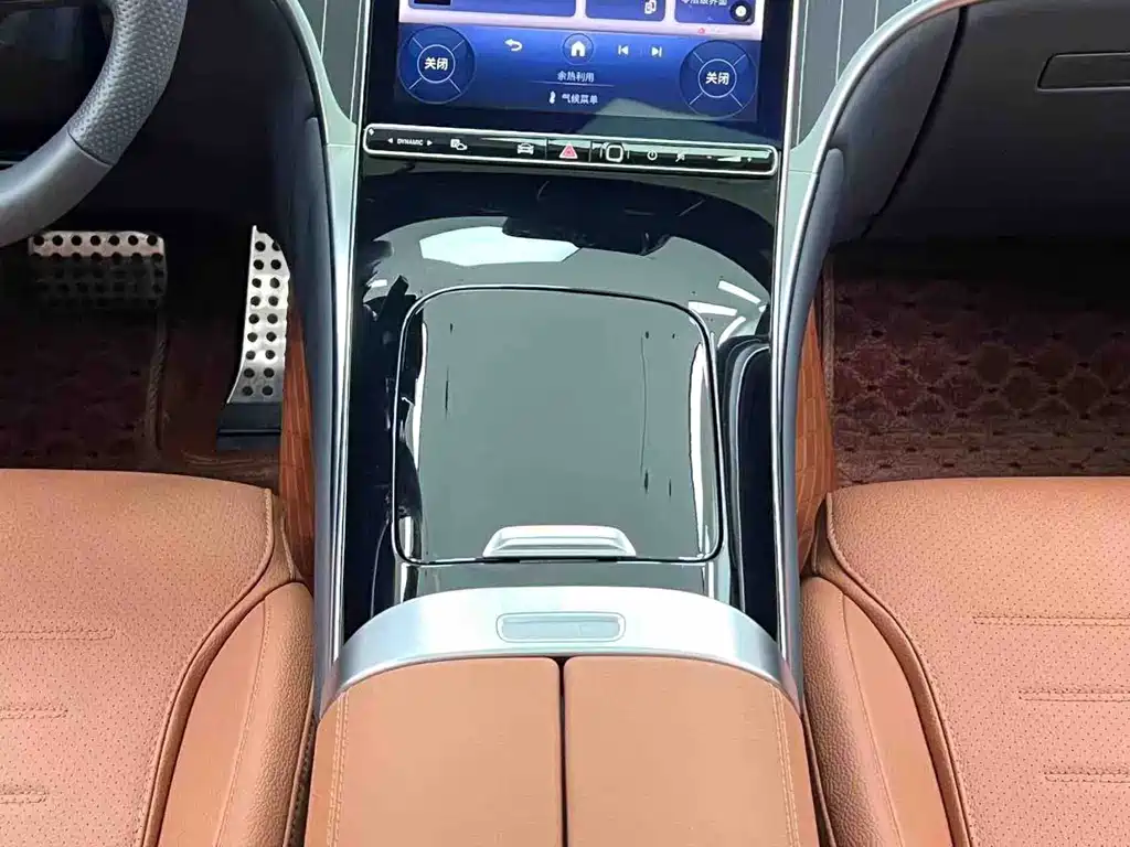 Mercedes-Benz GLC 2023 — фото 19