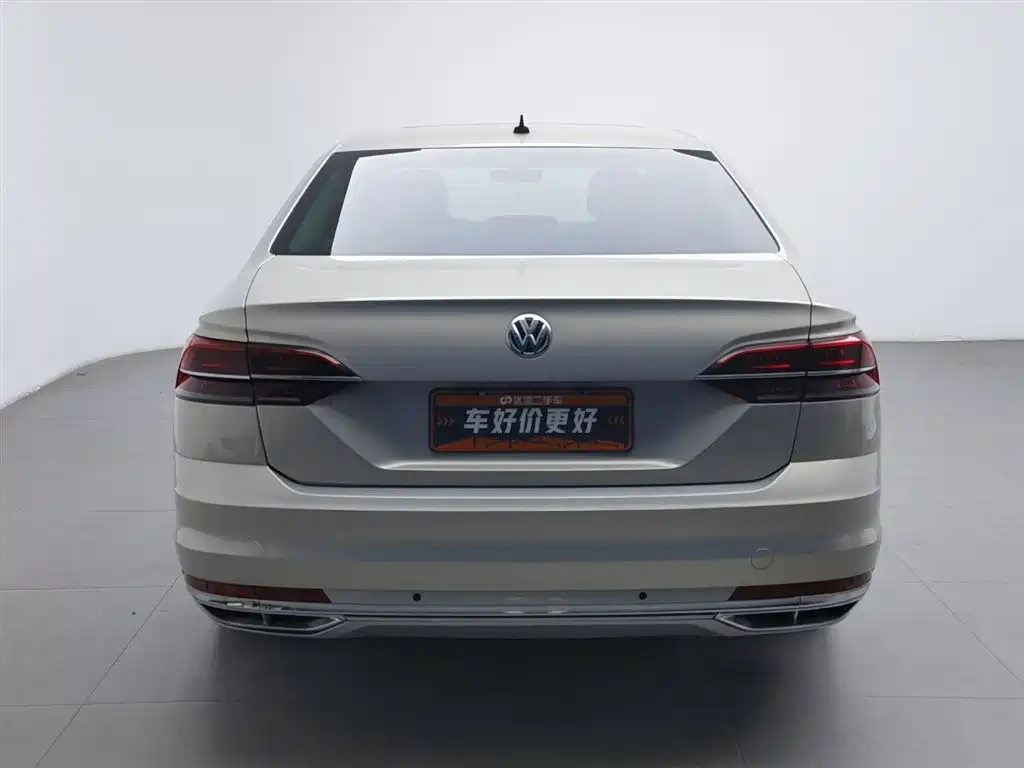 Volkswagen Phideon 2017 — фото 4