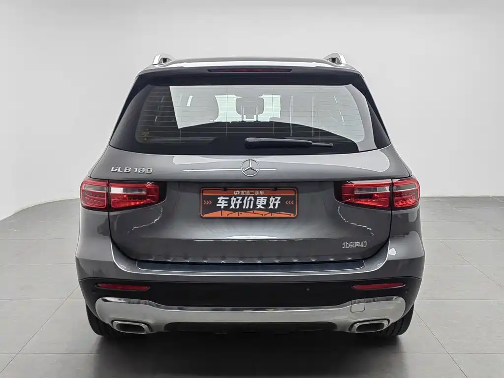 Mercedes-Benz GLB 2021