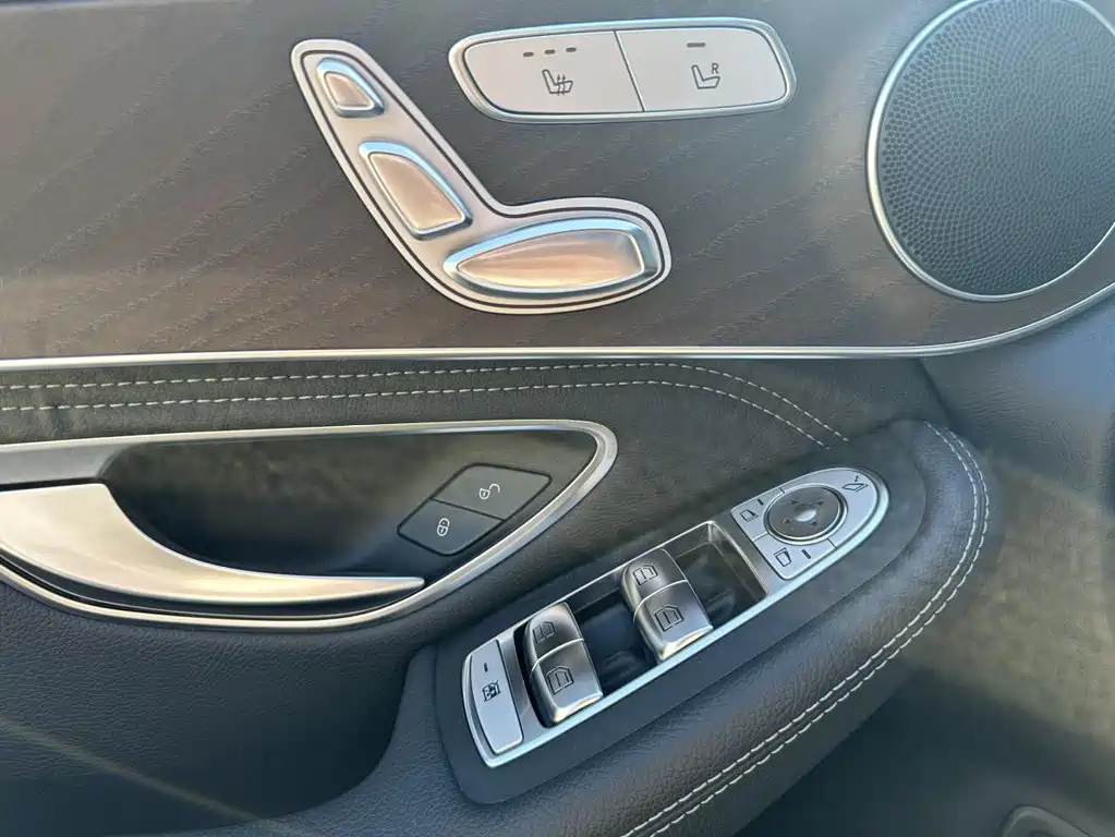 Mercedes-Benz GLC 2021 — фото 12