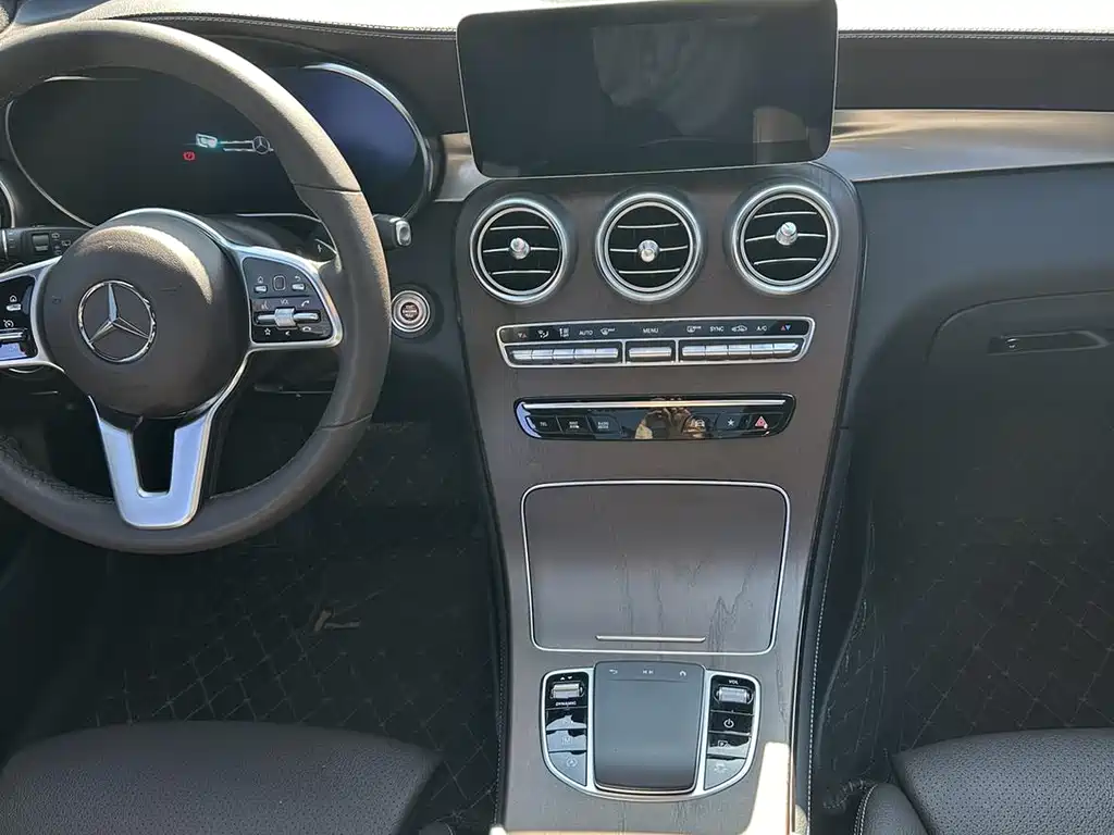 Mercedes-Benz GLC 2021 — фото 10
