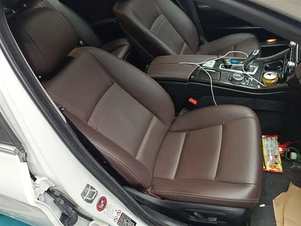 BMW 5 Series 2014 — фото 17