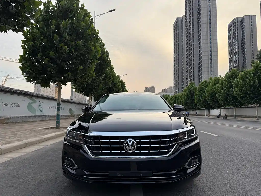 Volkswagen Passat 2019 — фото 2