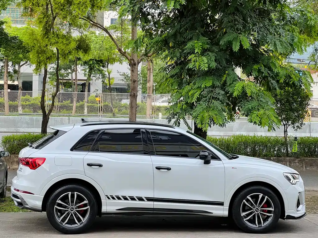 Audi Q3 2022