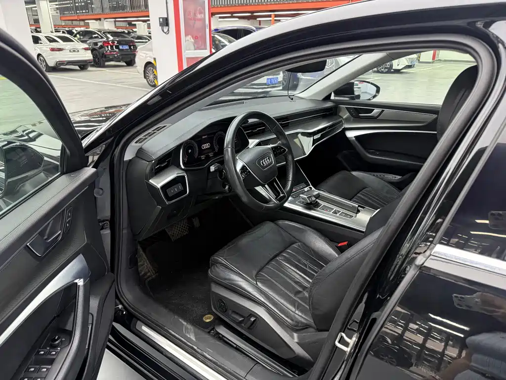 Audi A6L 2020