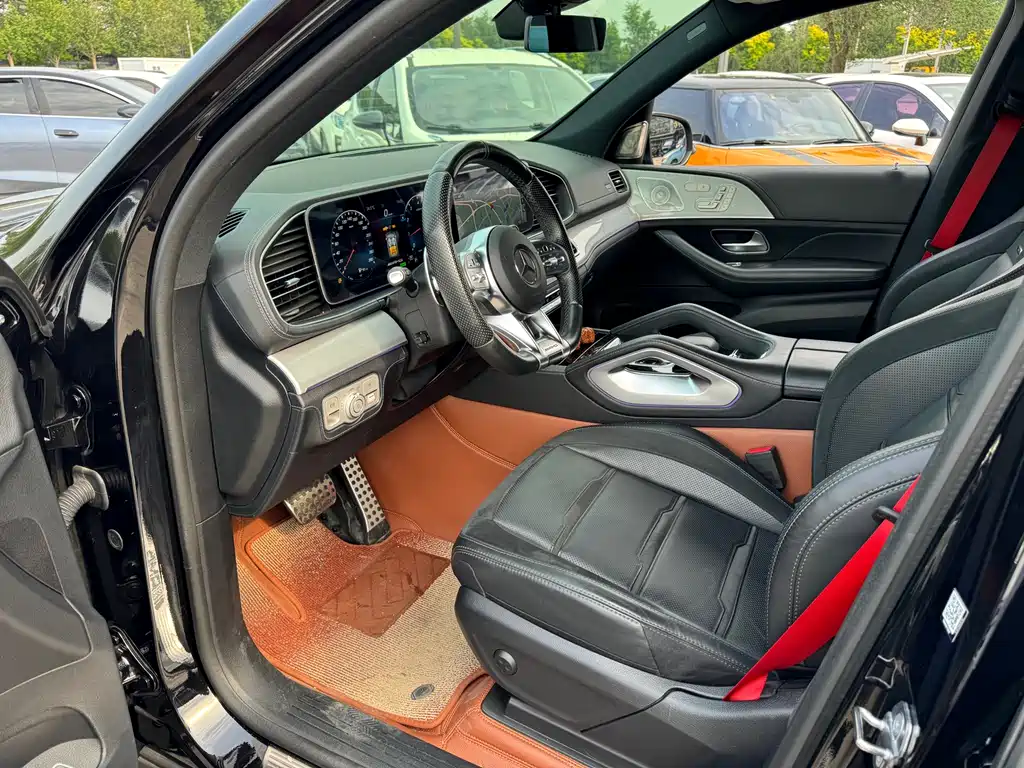 Mercedes-Benz GLE AMG 2020 — фото 9