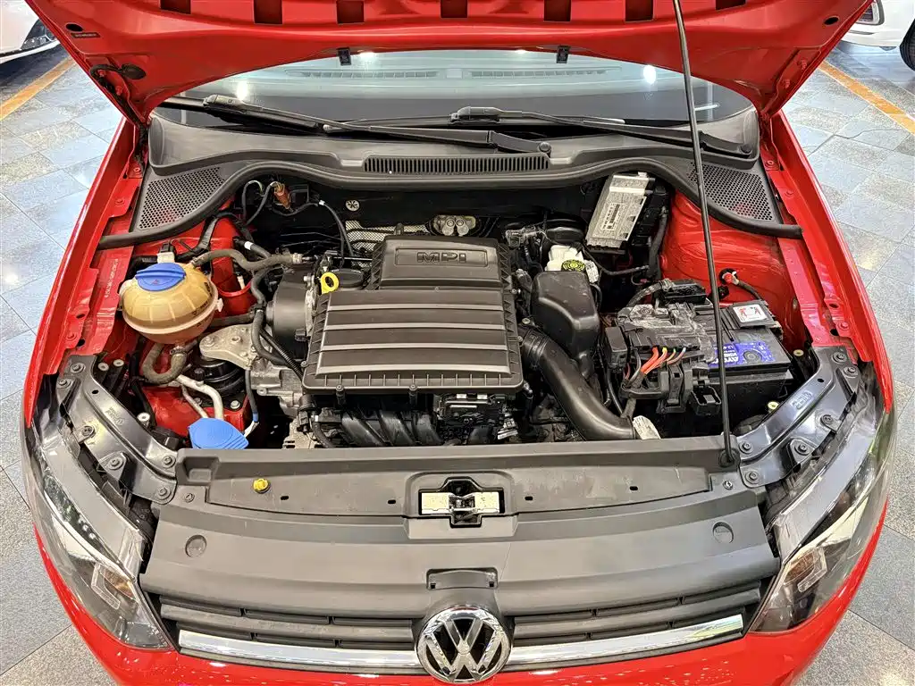 Volkswagen Polo 2018 — фото 18