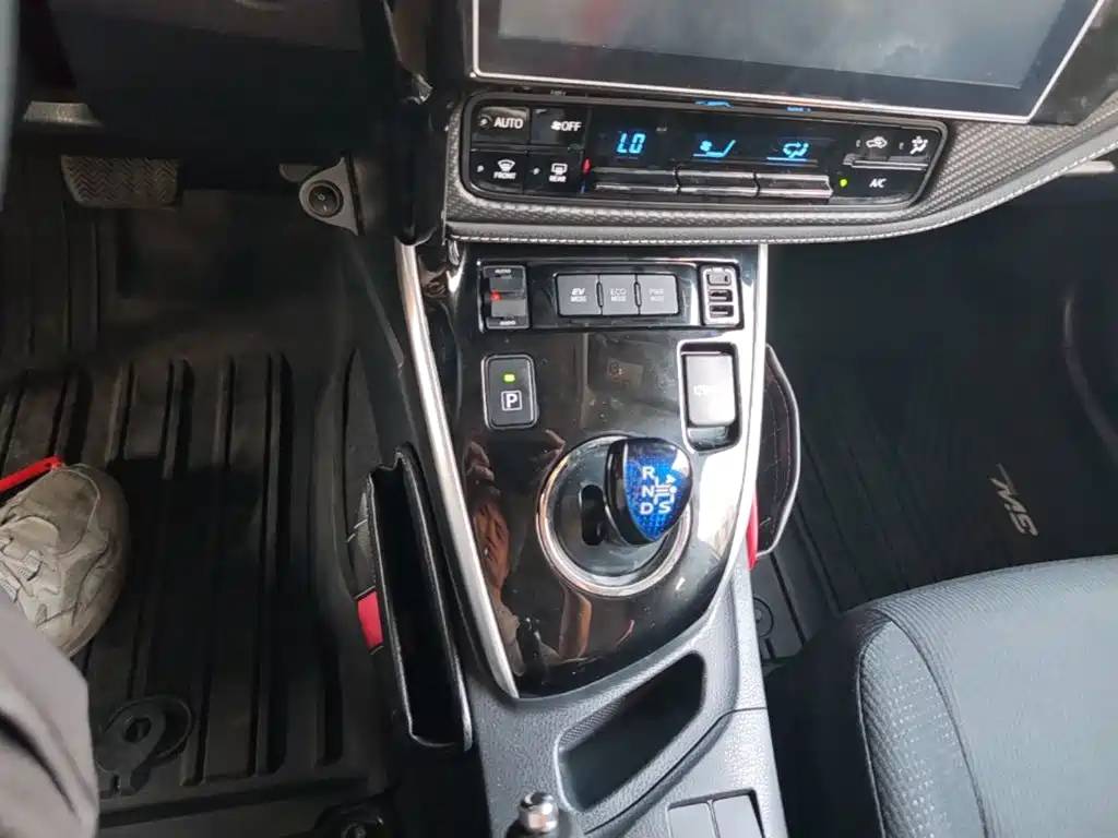 Toyota Levin 2018 — фото 14