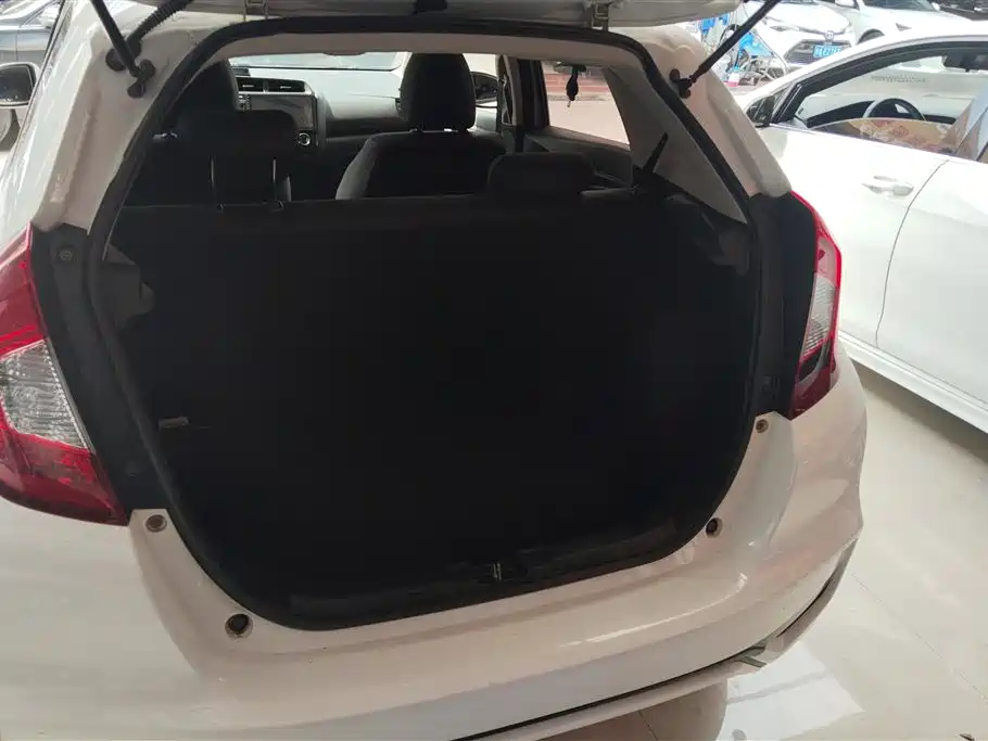 Honda Fit 2019 — фото 4