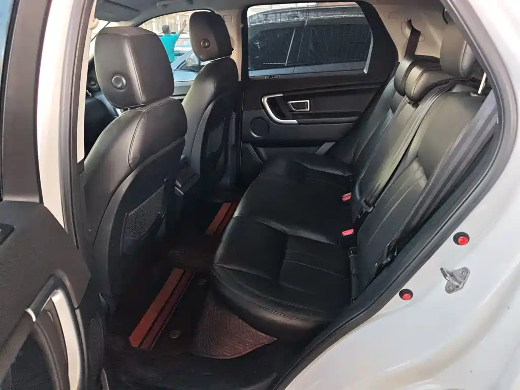 Land Rover Discovery Sport 2016 — фото 9