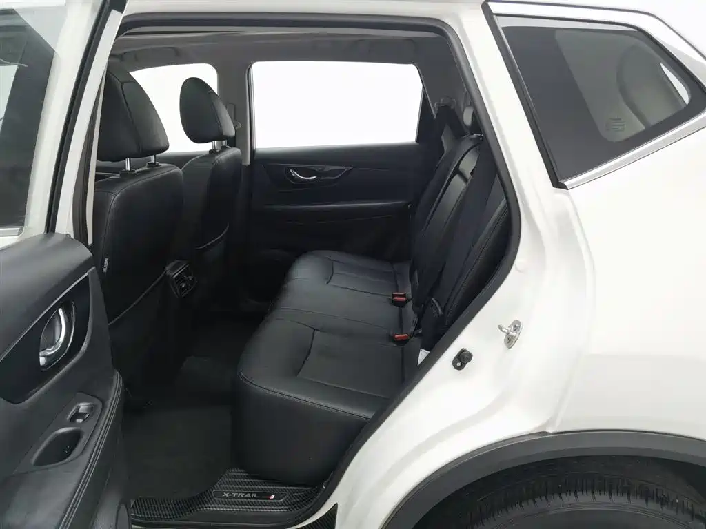 Nissan X-Trail 2020 — фото 15