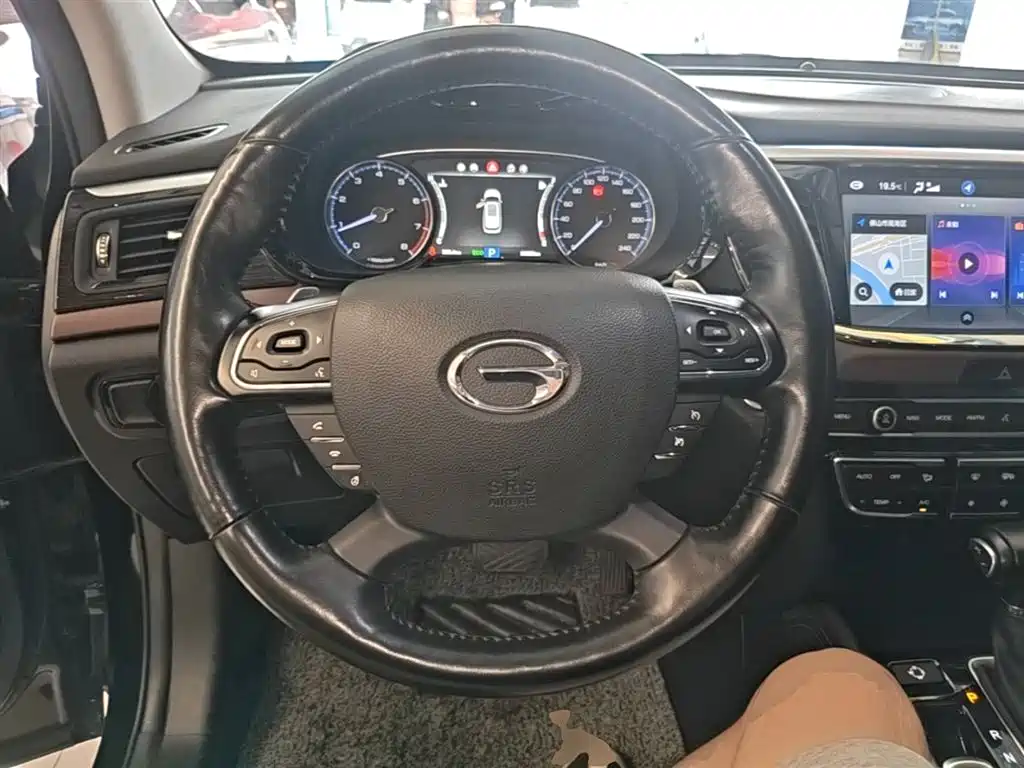 GAC Motor Trumpchi GS8 2018 — фото 11