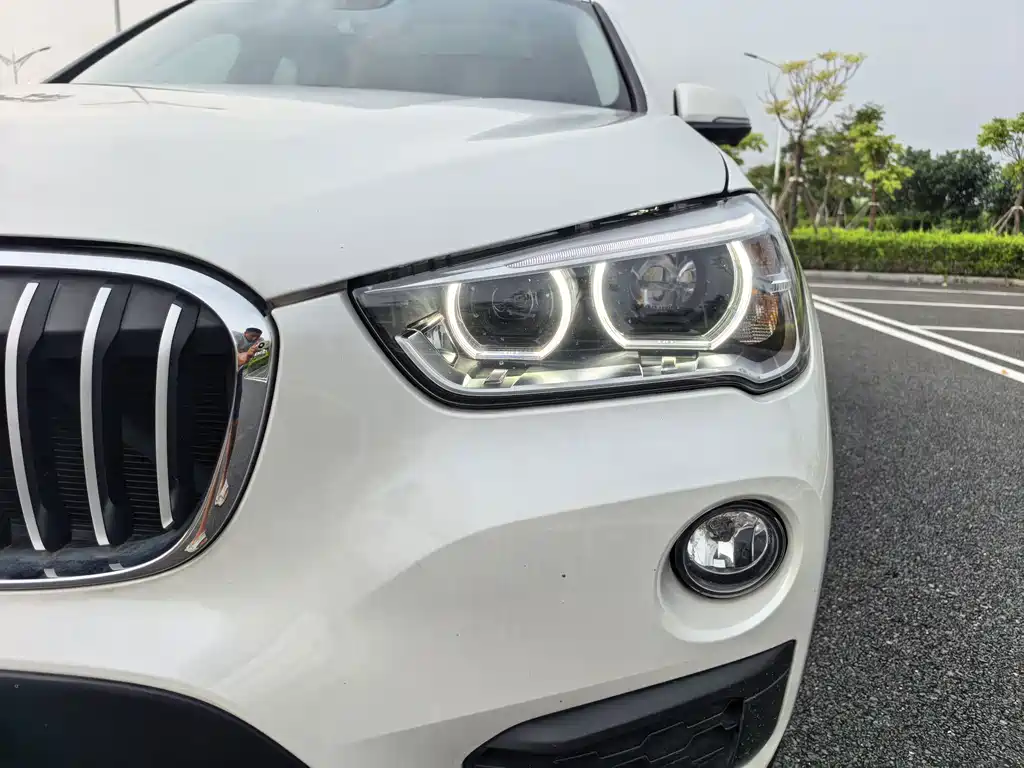 BMW X1 2018 — фото 8