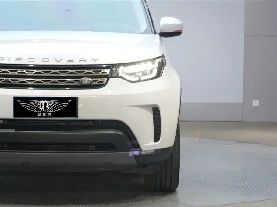 Land Rover Discovery 2017 — фото 4