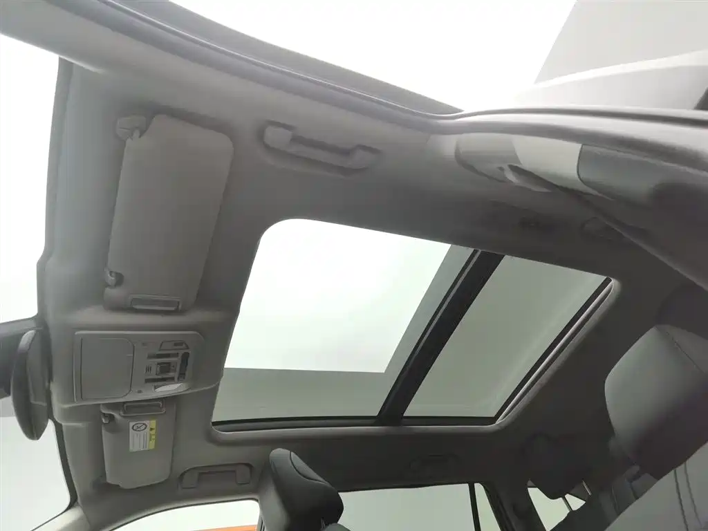 Toyota Highlander 2022 — фото 14