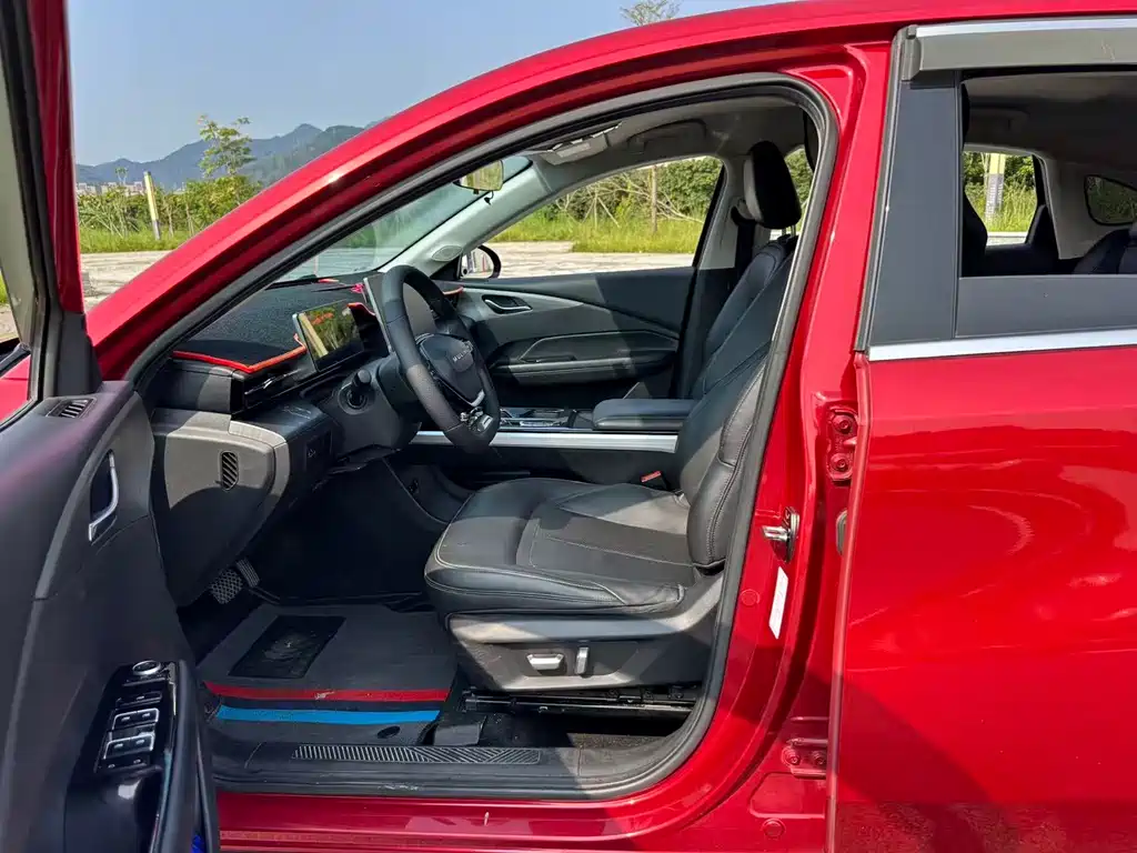Wuling Starlight 2024 — фото 23