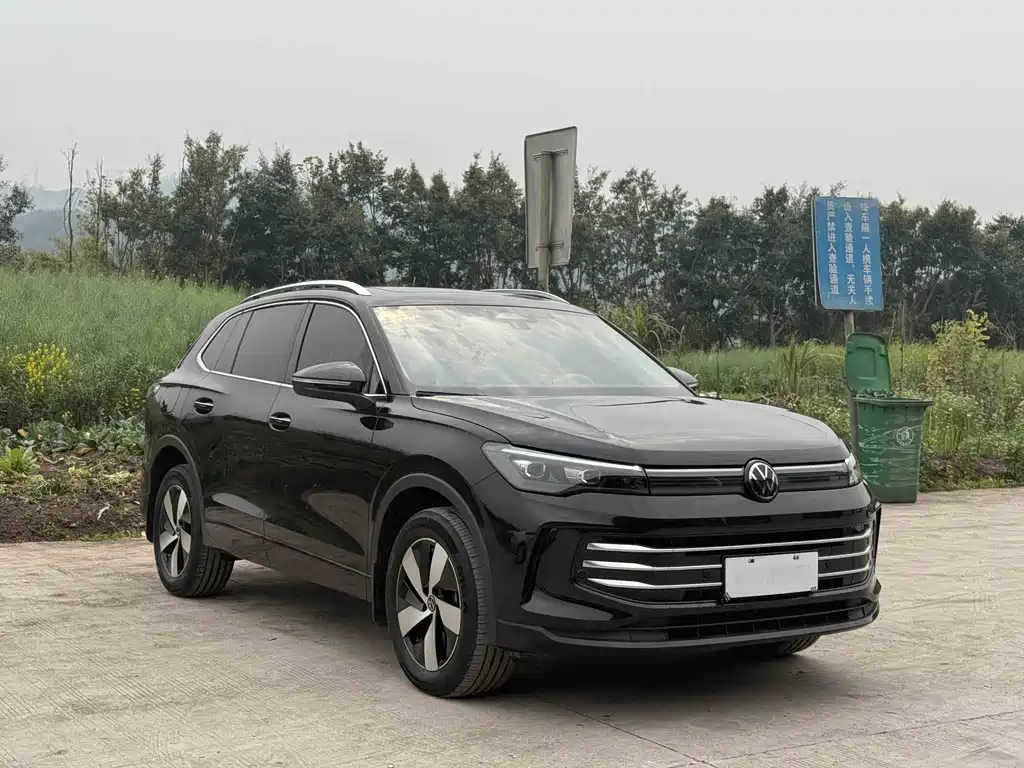 Volkswagen Tiguan L 2025 — фото 20