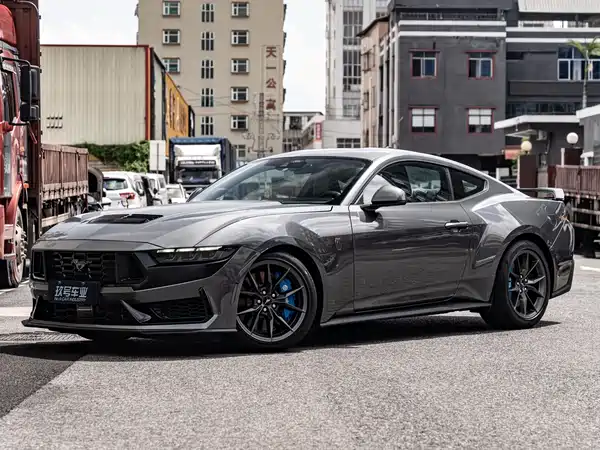 Ford Mustang 2024