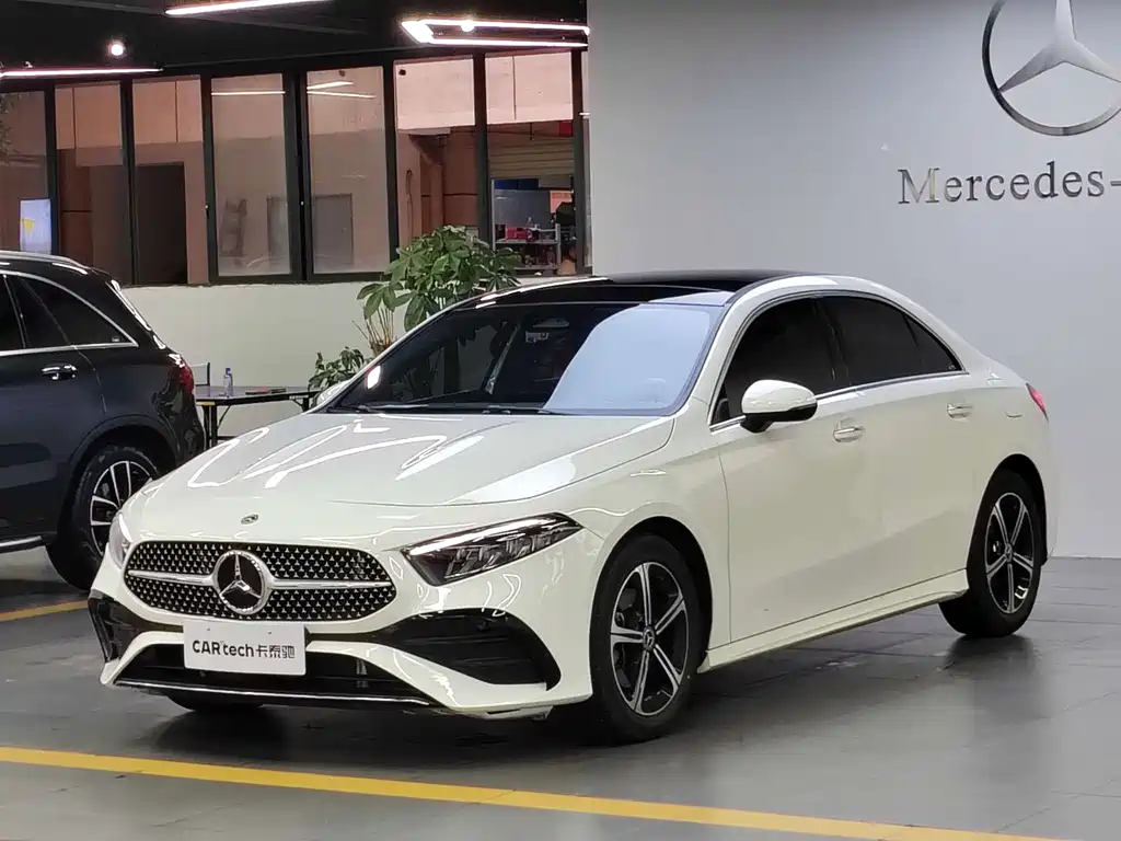Mercedes-Benz A-Class 2023 — фото 1