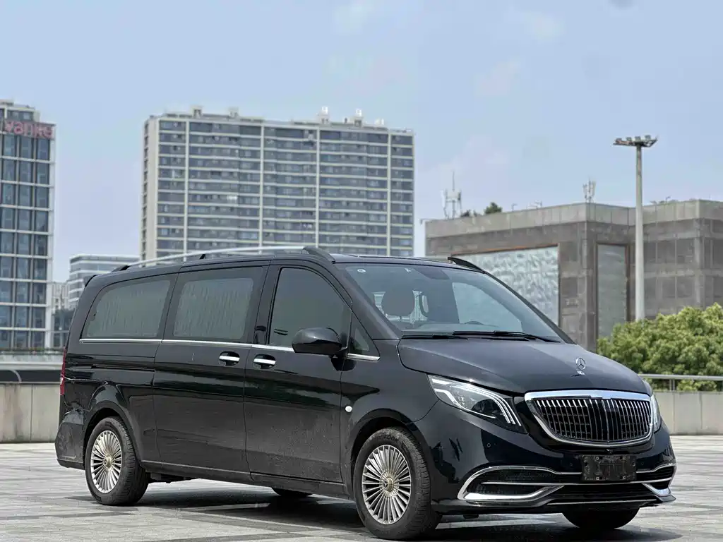 Mercedes-Benz Vito 2023 — фото 3