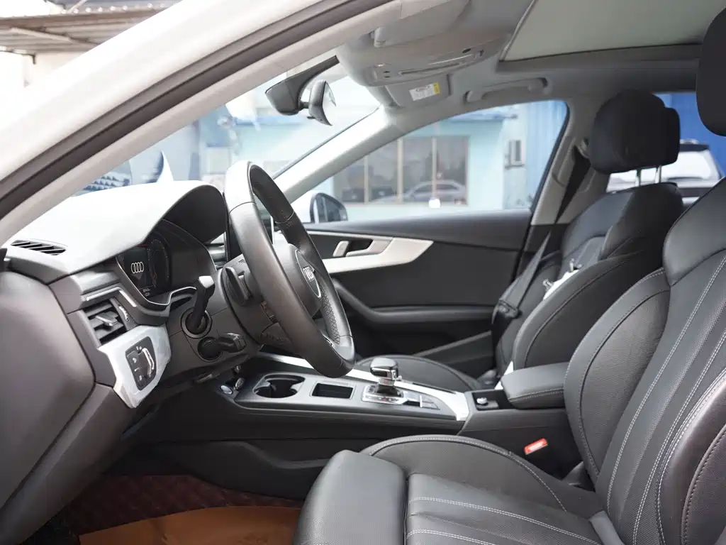 Audi A4L 2024
