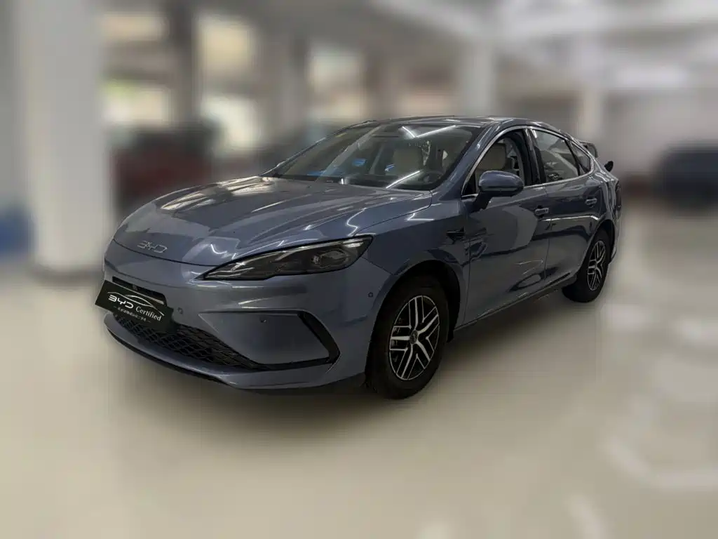 BYD Seal 05 DM-i 2025