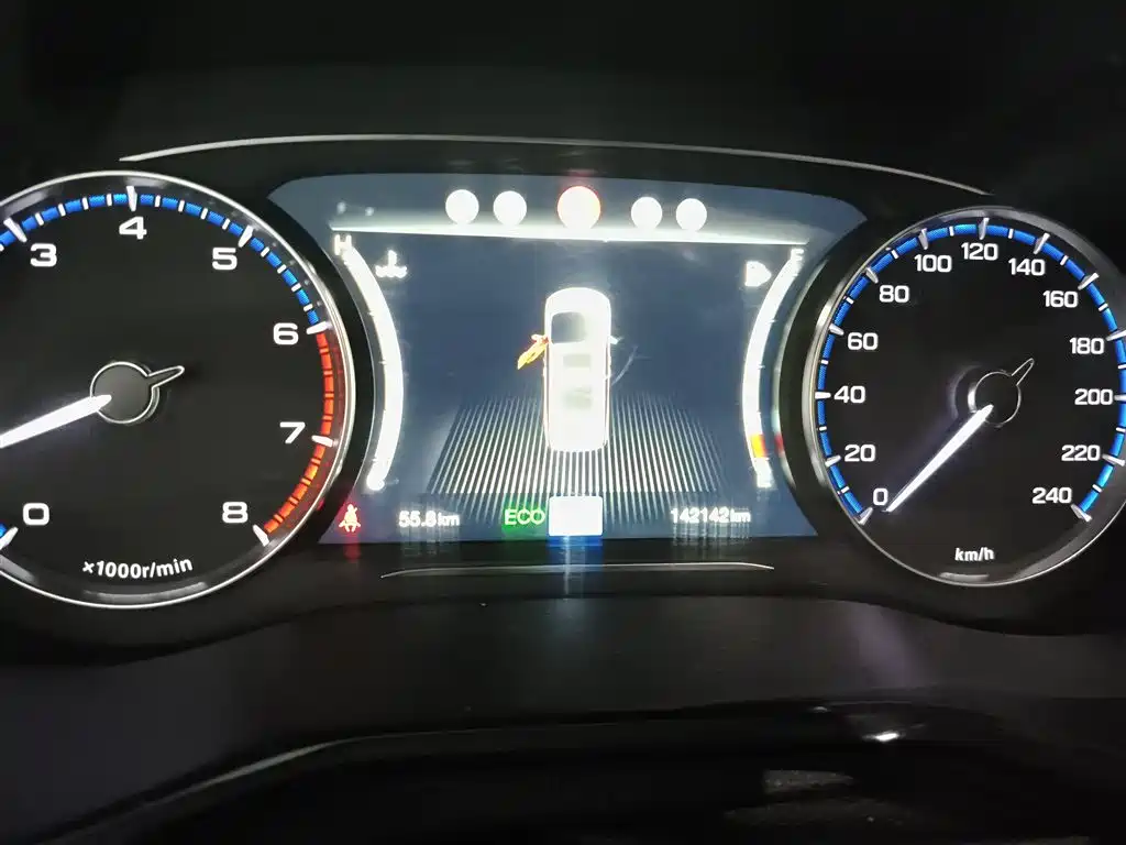 GAC Motor Trumpchi M8 2019 — фото 12