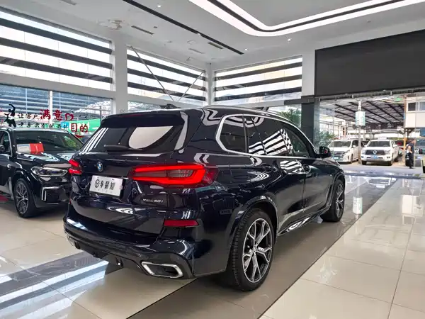 BMW X5 2021