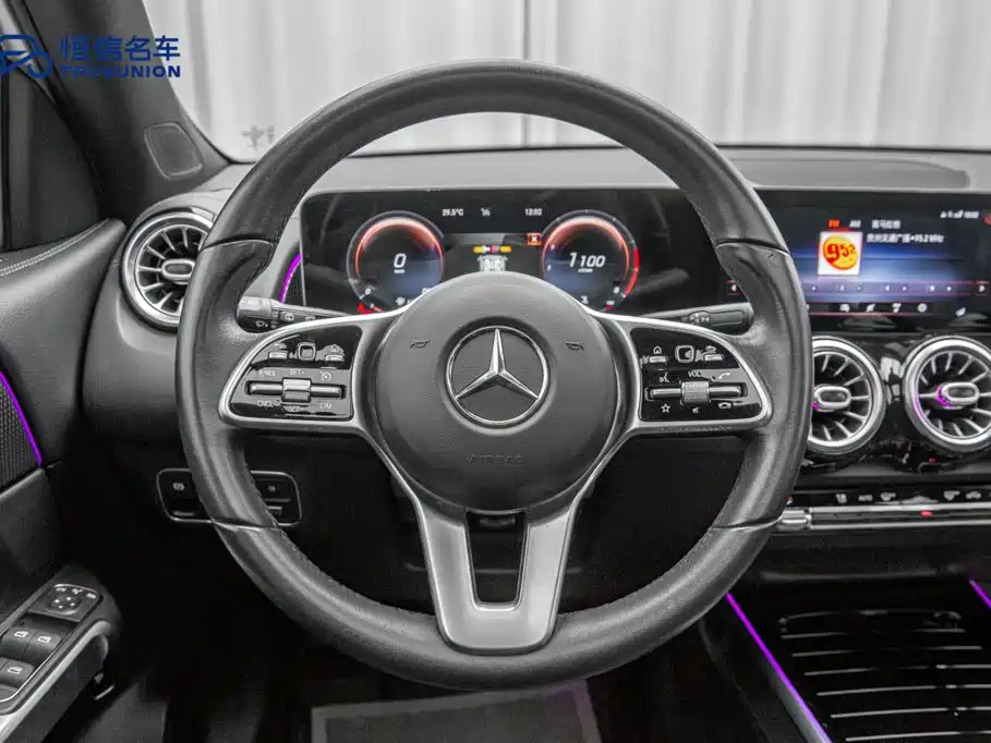 Mercedes-Benz GLB 2020 — фото 17