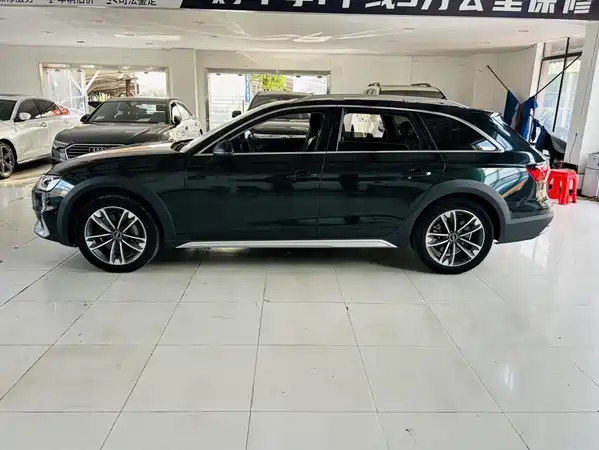 Audi A4 2022