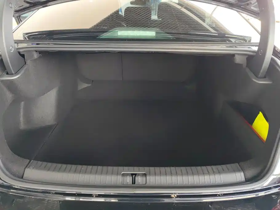 Volkswagen Passat 2023