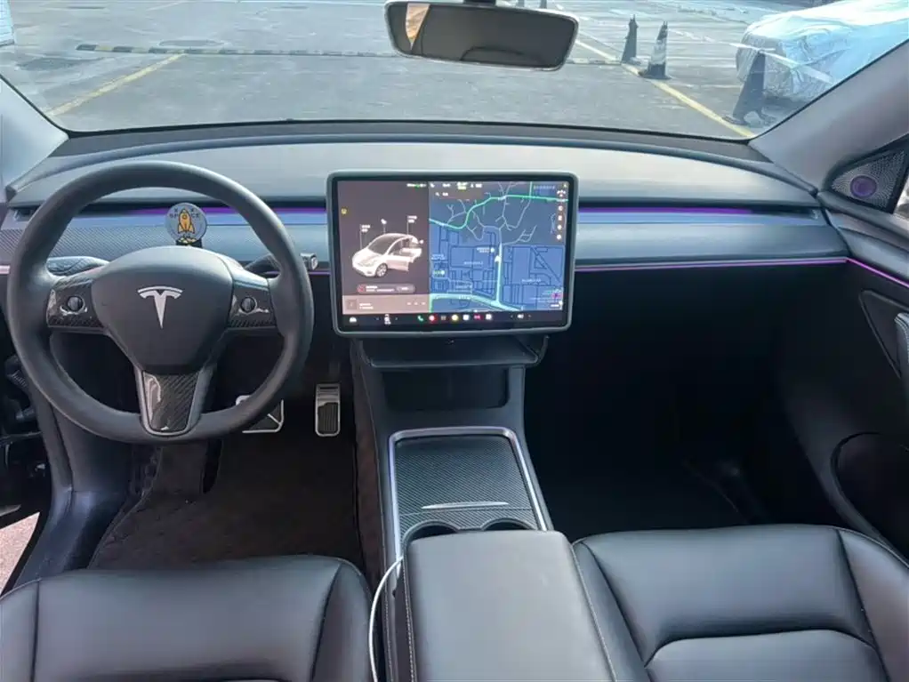 Tesla Model Y 2023 — фото 12