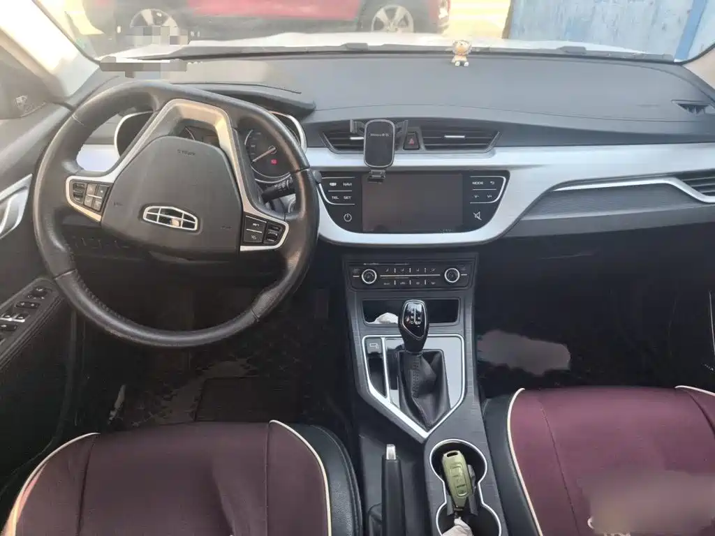 Geely Vision 2020 — фото 13