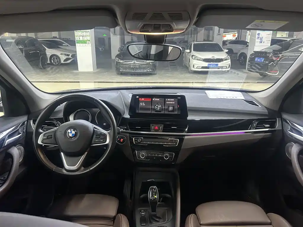 BMW X1 2022 — фото 12