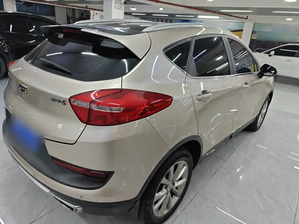 Geely Emgrand GS 2019 — фото 7