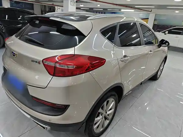 Geely Emgrand GS 2019