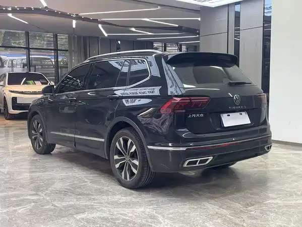 Volkswagen Tiguan L 2024