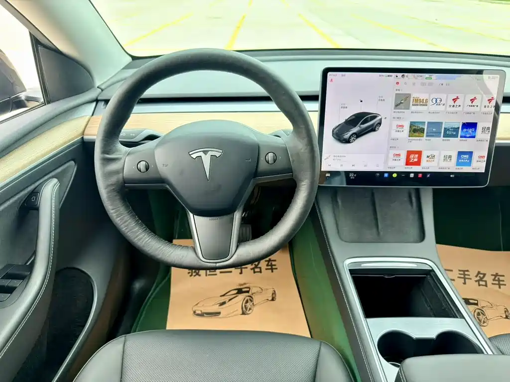 Tesla Model Y 2021 — фото 23
